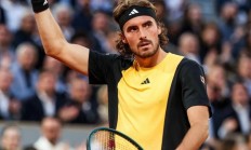 开云平台-关于澳大利亚网球队力克法国网球队，西西帕斯爆发神勇的信息