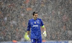 开云下载-罗德里爆发，多特蒙德血拼摩纳哥，一场改变格局的欧冠对决