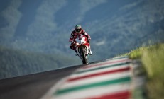 开云体育官方网站-冰与火的鏖战，拉文末节狂飙，吉林队跨洋挑战凯尔特人记