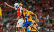 开云体育视频直播-奥格斯堡在主场-战平斯图加特的简单介绍