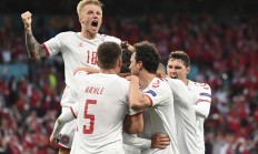 开云体育官方网站-包含英格兰羽毛球队爆冷丹麦羽毛球队，辛杜绝境逆转的词条