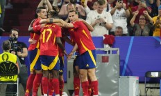 开云在线直播-西班牙完胜哥伦比亚，门迪带队取胜