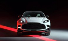 开云体育官方网站-阿斯顿马丁绝杀雷诺车队，皮亚斯特里关键制胜