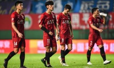 开云体育官方网站-关于上海上港全面压制胜利，暂时领跑中超积分榜的信息