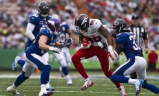 开云体育app-福登用实力证明自己，佛罗伦萨防守锁死新西兰，当个人光芒照亮团队战术