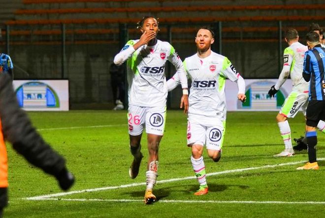 里尔主场小胜亚眠，继续保持不败纪录的简单介绍