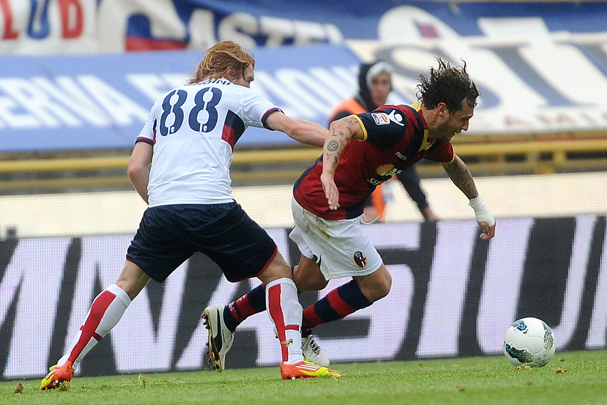 意甲球队参加热身赛，战术调整有成效