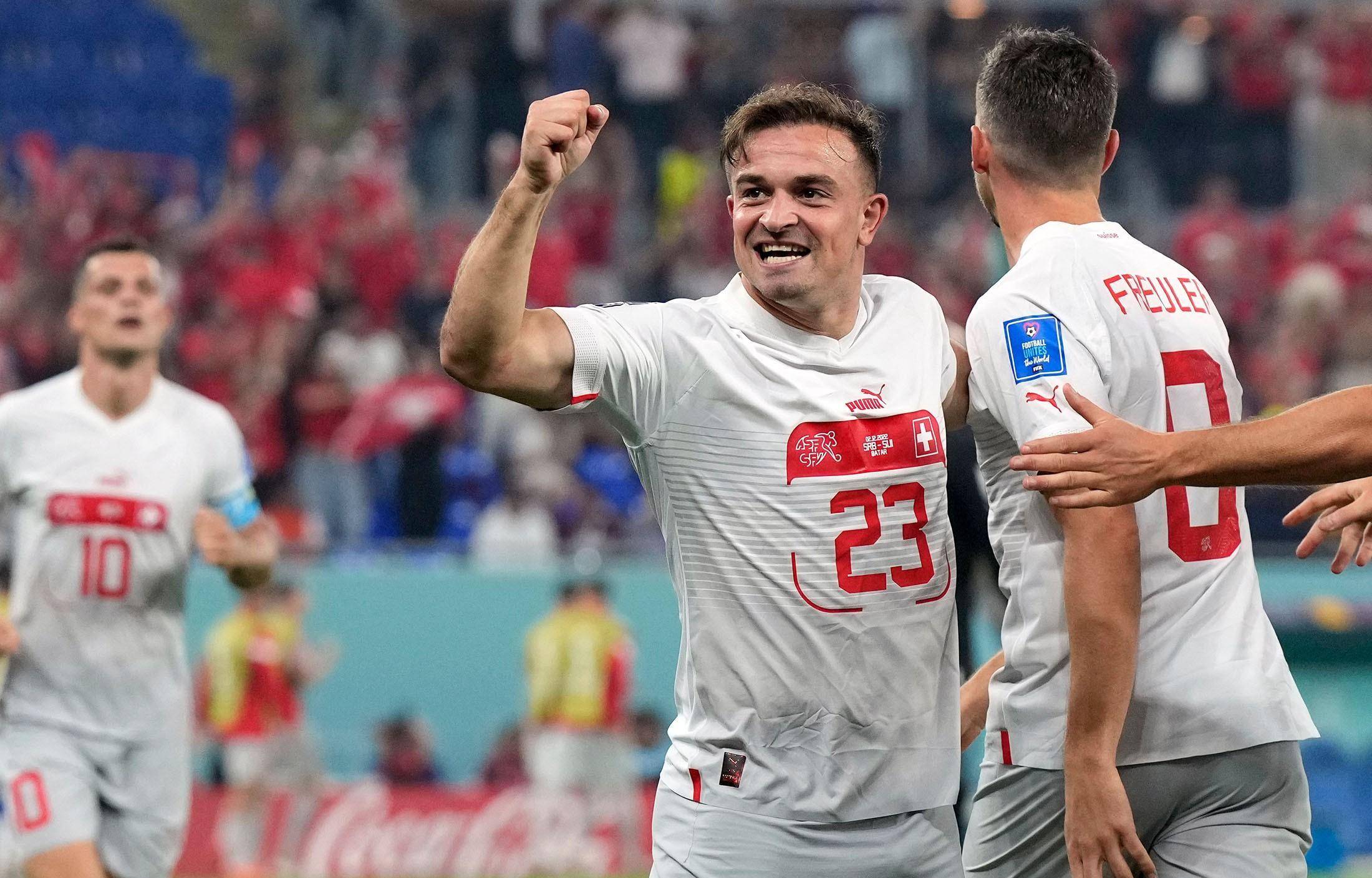 瑞士队抢射破门取得关键胜利 瑞士队抢射破门取得关键胜利