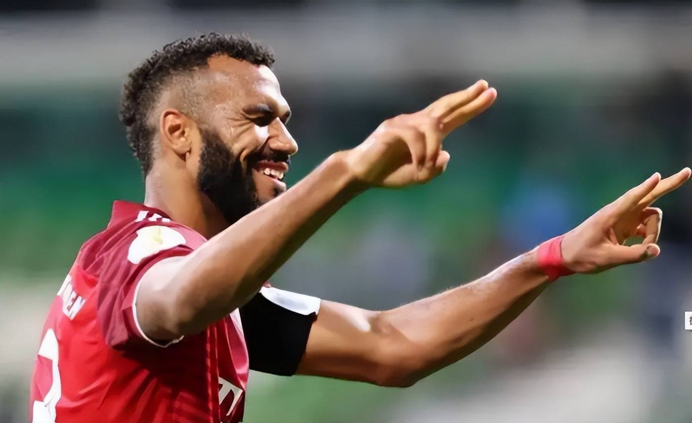 比利亚雷亚尔：卡瓦尼首秀，期待重返欧冠！的简单介绍