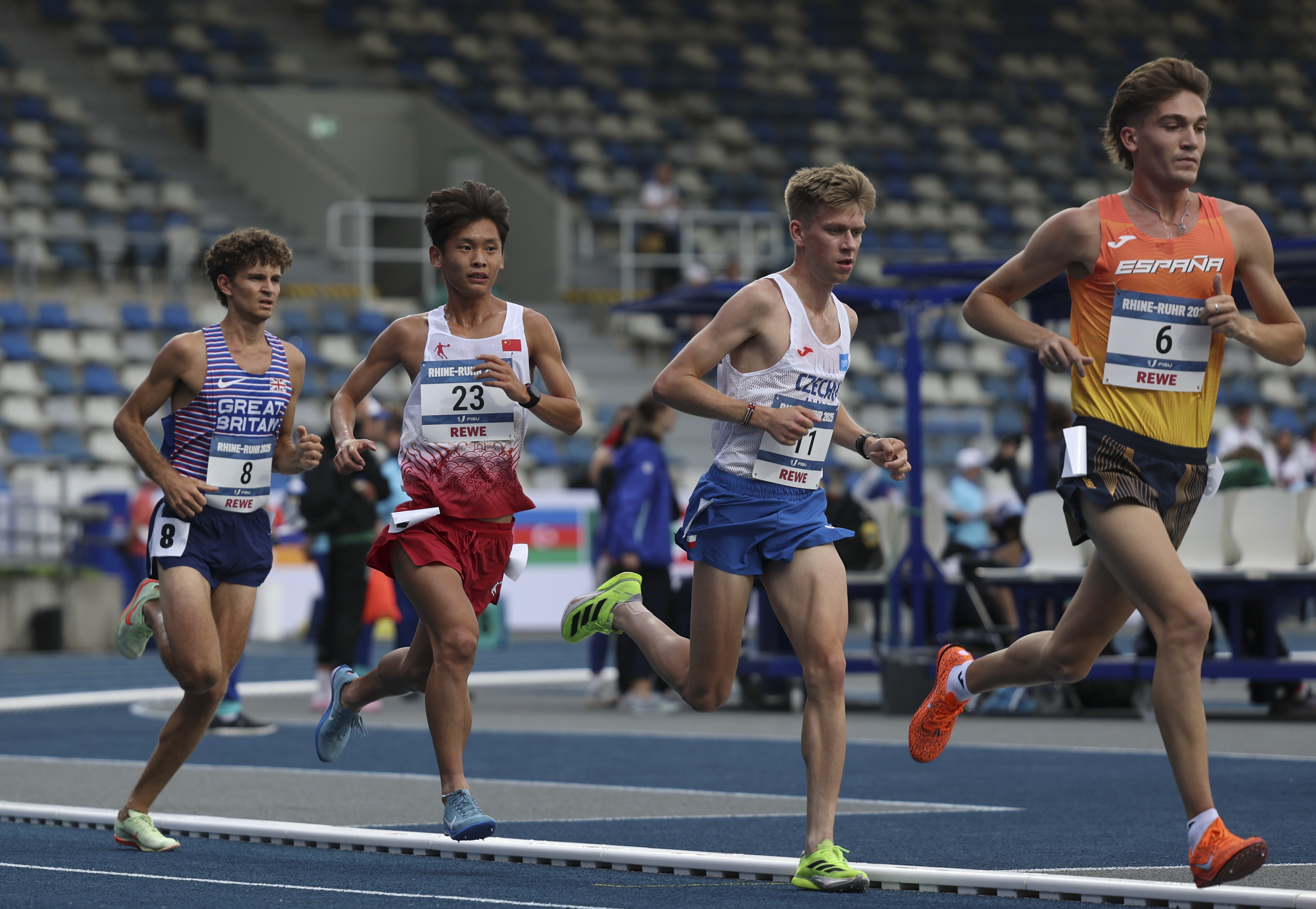 中国选手在短跑项目中获得一席之地