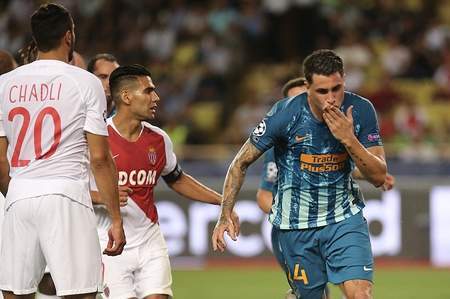 包含波尔多与南特对决，胜利关系保级形势的词条