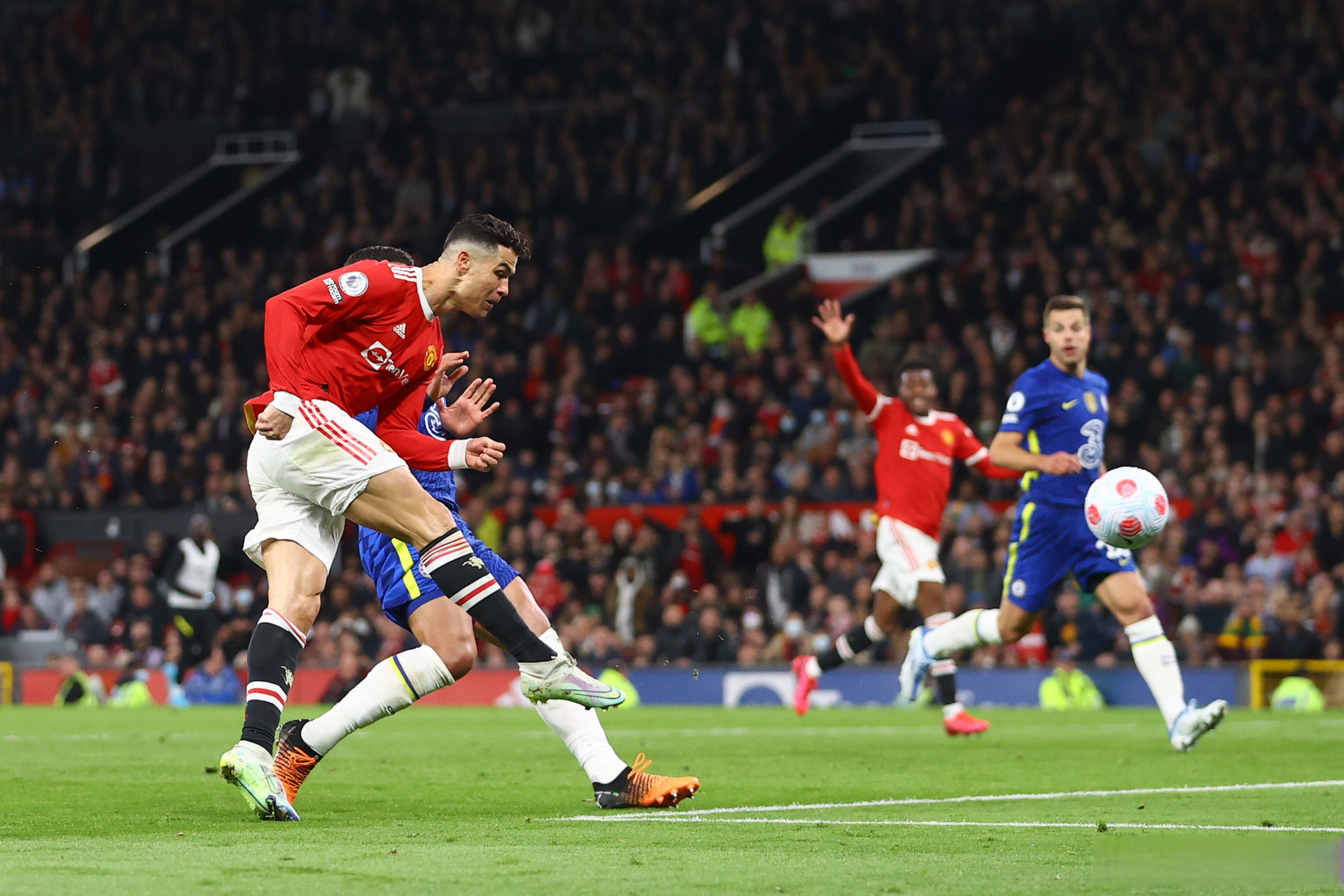 切尔西绝地反击拜仁，格列兹曼制霸全场的简单介绍