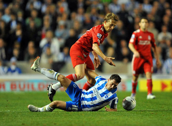 关于德国鏖战荷兰，苏亚雷斯点燃赛场的信息