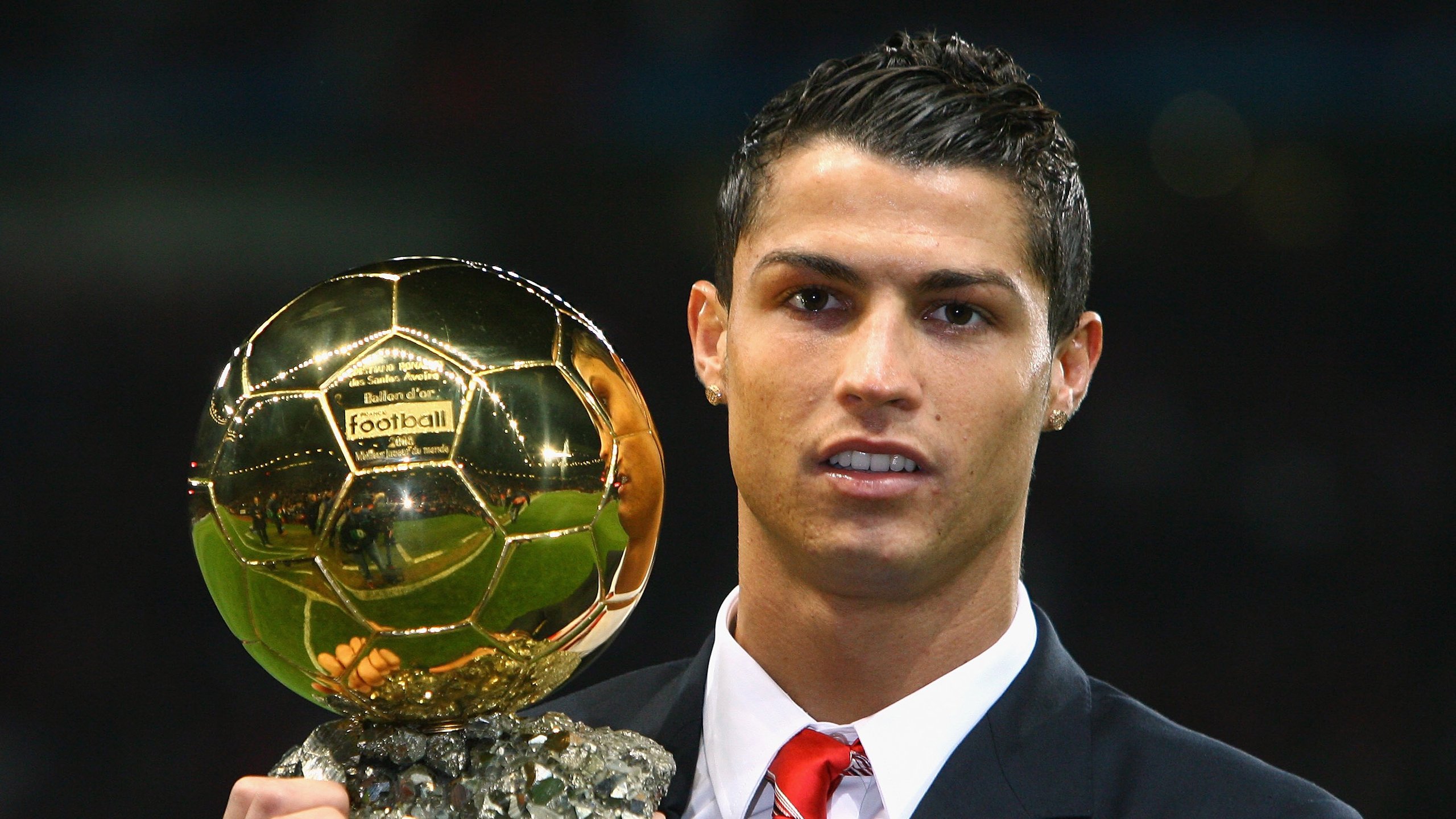 跨界主宰，乔治欧冠接管之夜与篮网的强行终结艺术