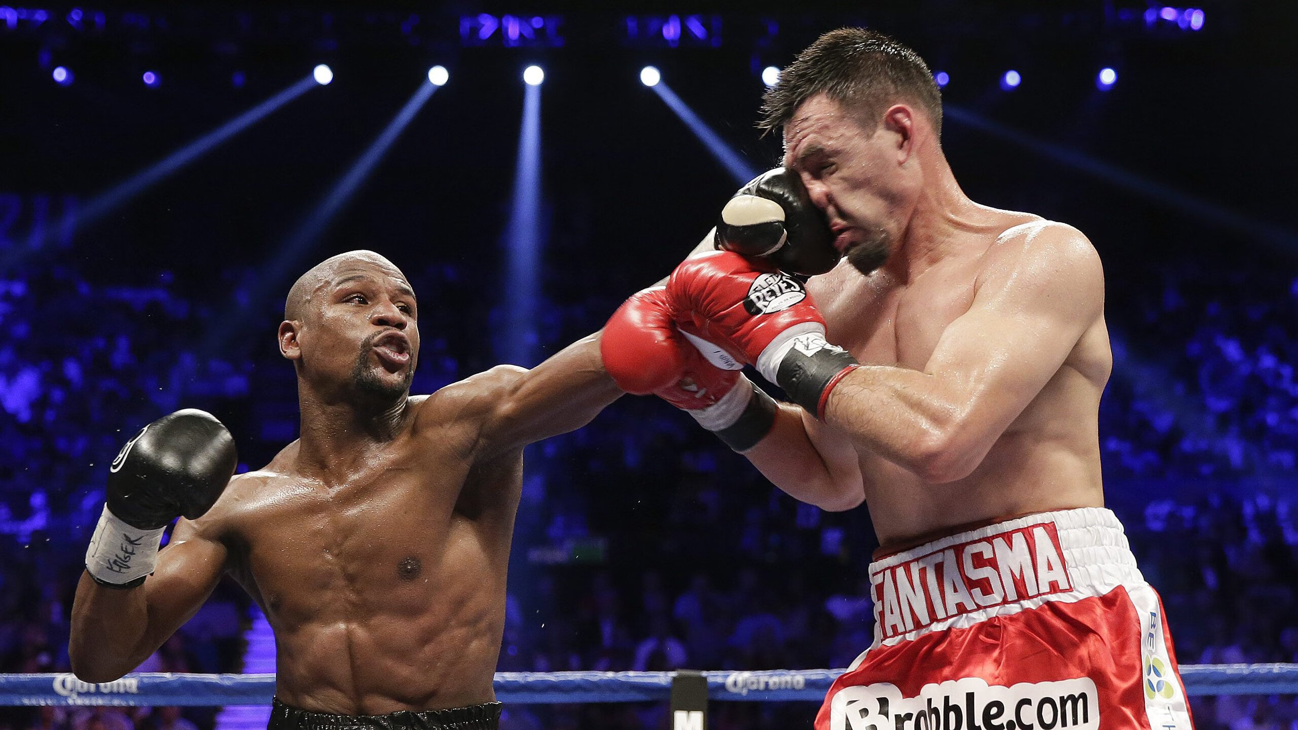 当东方逆转巴黎，西方德比由德布劳内主宰—足球世界的平行交响